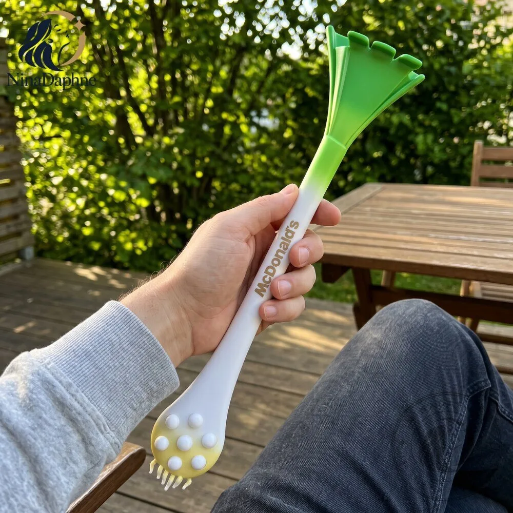 McDonald's Where Winds Meet Scallion Back Scratcher Massage Stick 2026 9 McDonald